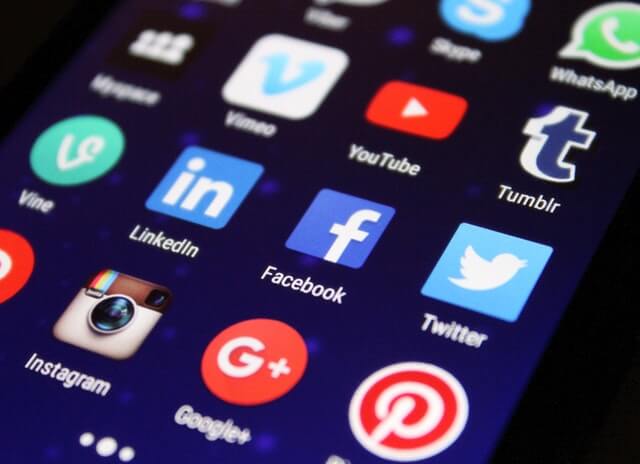 How Long Should You Keep Your Cell Phone?